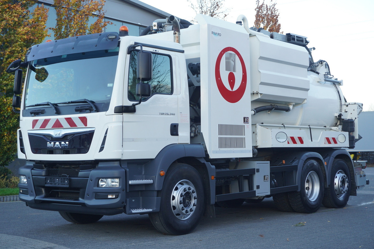 MAN TGM 26.340 E6 / RIVARD sewage cleaner 11.8 m3 / 170 tho. km / steered axle - Vakum kamion: slika MAN TGM 26.340 E6 / RIVARD sewage cleaner 11.8 m3 / 170 tho. km / steered axle - Vakum kamion MAN TGM 26.340 E6 / RIVARD sewage cleaner 11.8 m3 / 170 tho. km / steered axle - Vakum kamion: slika MAN TGM 26.340 E6 / RIVARD sewage cleaner 11.8 m3 / 170 tho. km / steered axle - Vakum kamion