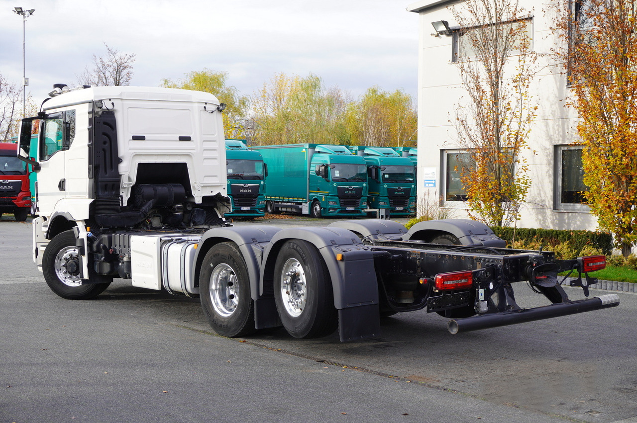 MAN TGS 26.510 6x4/4 Hydrodrive / Steering axle / Retarder / Sleeper cab - Kamion-šasija: slika MAN TGS 26.510 6x4/4 Hydrodrive / Steering axle / Retarder / Sleeper cab - Kamion-šasija MAN TGS 26.510 6x4/4 Hydrodrive / Steering axle / Retarder / Sleeper cab - Kamion-šasija: slika MAN TGS 26.510 6x4/4 Hydrodrive / Steering axle / Retarder / Sleeper cab - Kamion-šasija