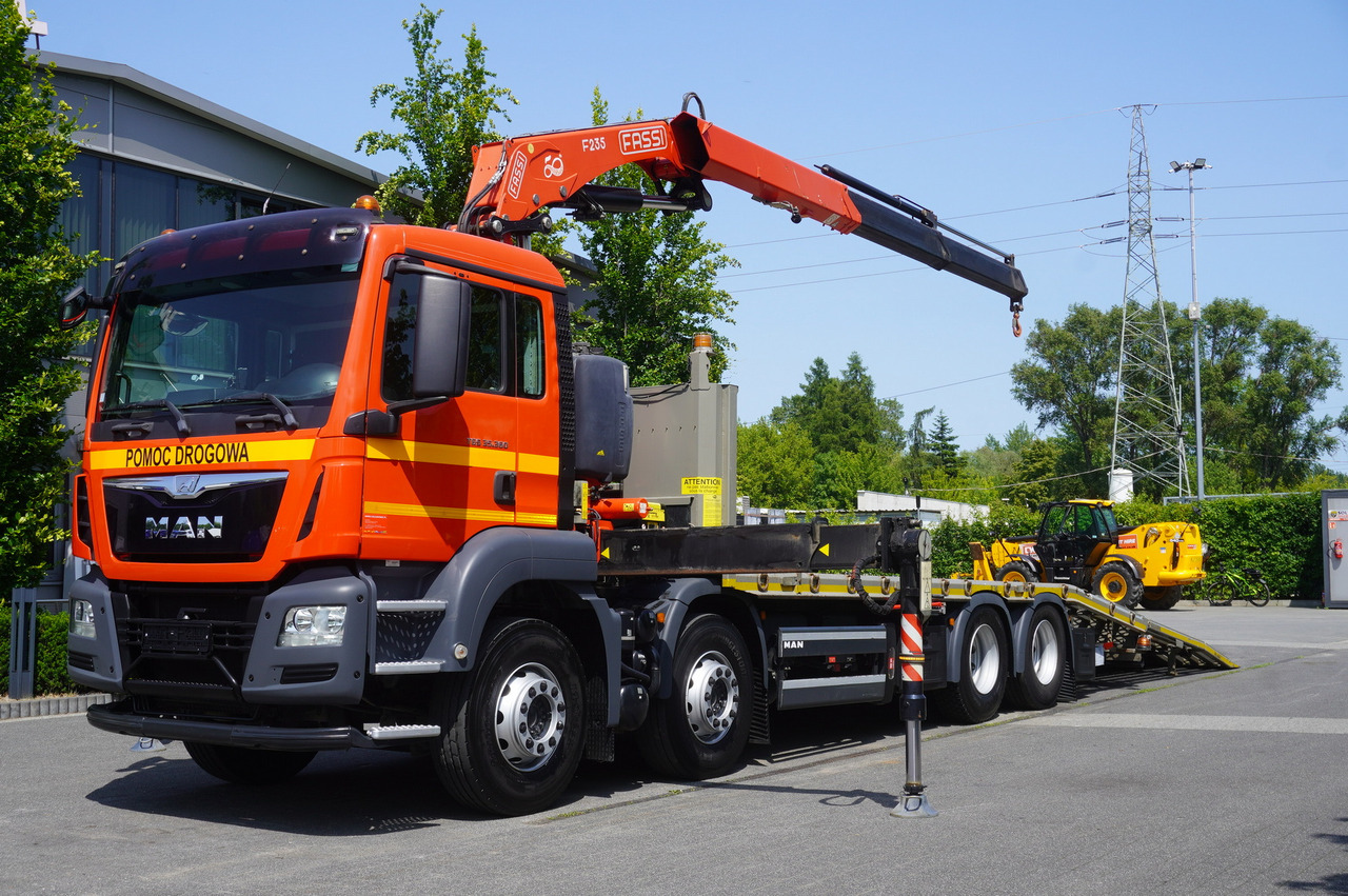 MAN TGS 35.360 E6 8x2 / FASSI F235 crane / 6.5 T cap. / 8.3 m reach - Kamion s kranom: slika MAN TGS 35.360 E6 8x2 / FASSI F235 crane / 6.5 T cap. / 8.3 m reach - Kamion s kranom MAN TGS 35.360 E6 8x2 / FASSI F235 crane / 6.5 T cap. / 8.3 m reach - Kamion s kranom: slika MAN TGS 35.360 E6 8x2 / FASSI F235 crane / 6.5 T cap. / 8.3 m reach - Kamion s kranom