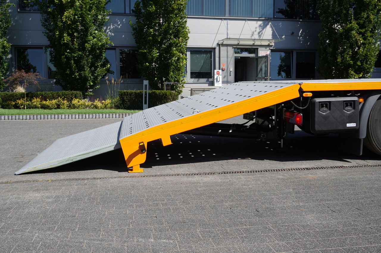 MAN TGS 35.420 8×2 / New tow truck / 3 steered axles / 20 T cap. / Sleeper cab - Autotransporter: slika MAN TGS 35.420 8×2 / New tow truck / 3 steered axles / 20 T cap. / Sleeper cab - Autotransporter MAN TGS 35.420 8×2 / New tow truck / 3 steered axles / 20 T cap. / Sleeper cab - Autotransporter: slika MAN TGS 35.420 8×2 / New tow truck / 3 steered axles / 20 T cap. / Sleeper cab - Autotransporter