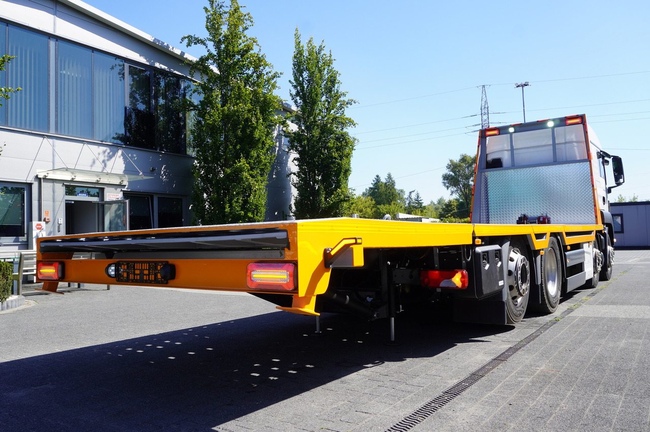 MAN TGS 35.420 8×2 / New tow truck / 3 steered axles / 20 T cap. / Sleeper cab - Autotransporter: slika MAN TGS 35.420 8×2 / New tow truck / 3 steered axles / 20 T cap. / Sleeper cab - Autotransporter MAN TGS 35.420 8×2 / New tow truck / 3 steered axles / 20 T cap. / Sleeper cab - Autotransporter: slika MAN TGS 35.420 8×2 / New tow truck / 3 steered axles / 20 T cap. / Sleeper cab - Autotransporter