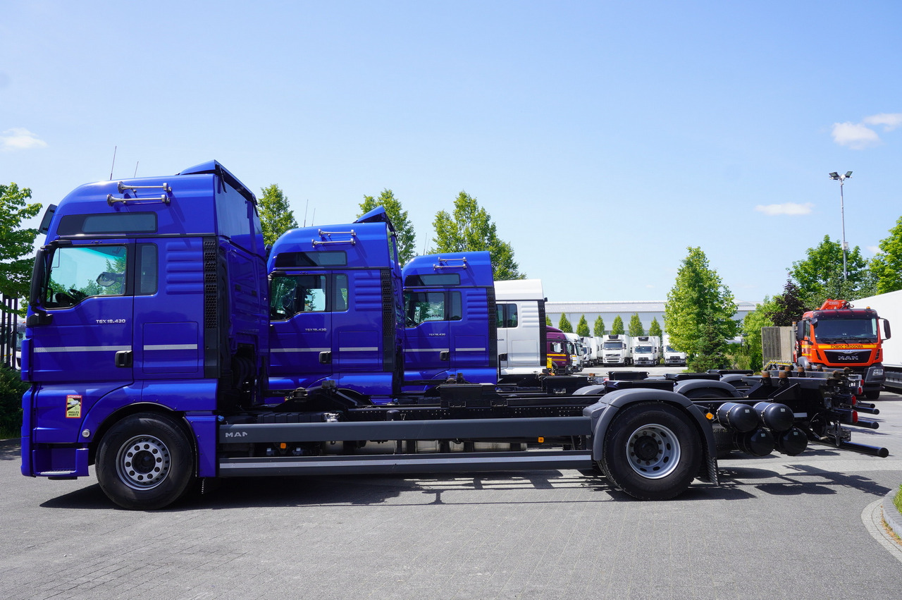MAN TGX 18.430 / BDF / sleeping cab / 2021 / 4 units - Kamion s ceradom: slika MAN TGX 18.430 / BDF / sleeping cab / 2021 / 4 units - Kamion s ceradom MAN TGX 18.430 / BDF / sleeping cab / 2021 / 4 units - Kamion s ceradom: slika MAN TGX 18.430 / BDF / sleeping cab / 2021 / 4 units - Kamion s ceradom