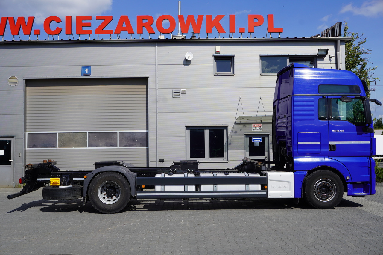 MAN TGX 18.430 / BDF / sleeping cab / 2021 / 4 units - Transporter kontejnera/ Kamion s izmjenjivim sanducima: slika MAN TGX 18.430 / BDF / sleeping cab / 2021 / 4 units - Transporter kontejnera/ Kamion s izmjenjivim sanducima MAN TGX 18.430 / BDF / sleeping cab / 2021 / 4 units - Transporter kontejnera/ Kamion s izmjenjivim sanducima: slika MAN TGX 18.430 / BDF / sleeping cab / 2021 / 4 units - Transporter kontejnera/ Kamion s izmjenjivim sanducima