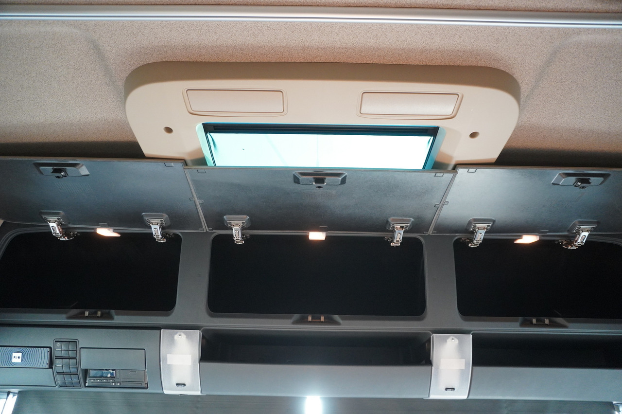 Kamion hladnjača MAN TGX 18.430 E6 / Meyer 19 EPAL refrigerator / Sleeper cab: slika Kamion hladnjača MAN TGX 18.430 E6 / Meyer 19 EPAL refrigerator / Sleeper cab Kamion hladnjača MAN TGX 18.430 E6 / Meyer 19 EPAL refrigerator / Sleeper cab: slika Kamion hladnjača MAN TGX 18.430 E6 / Meyer 19 EPAL refrigerator / Sleeper cab