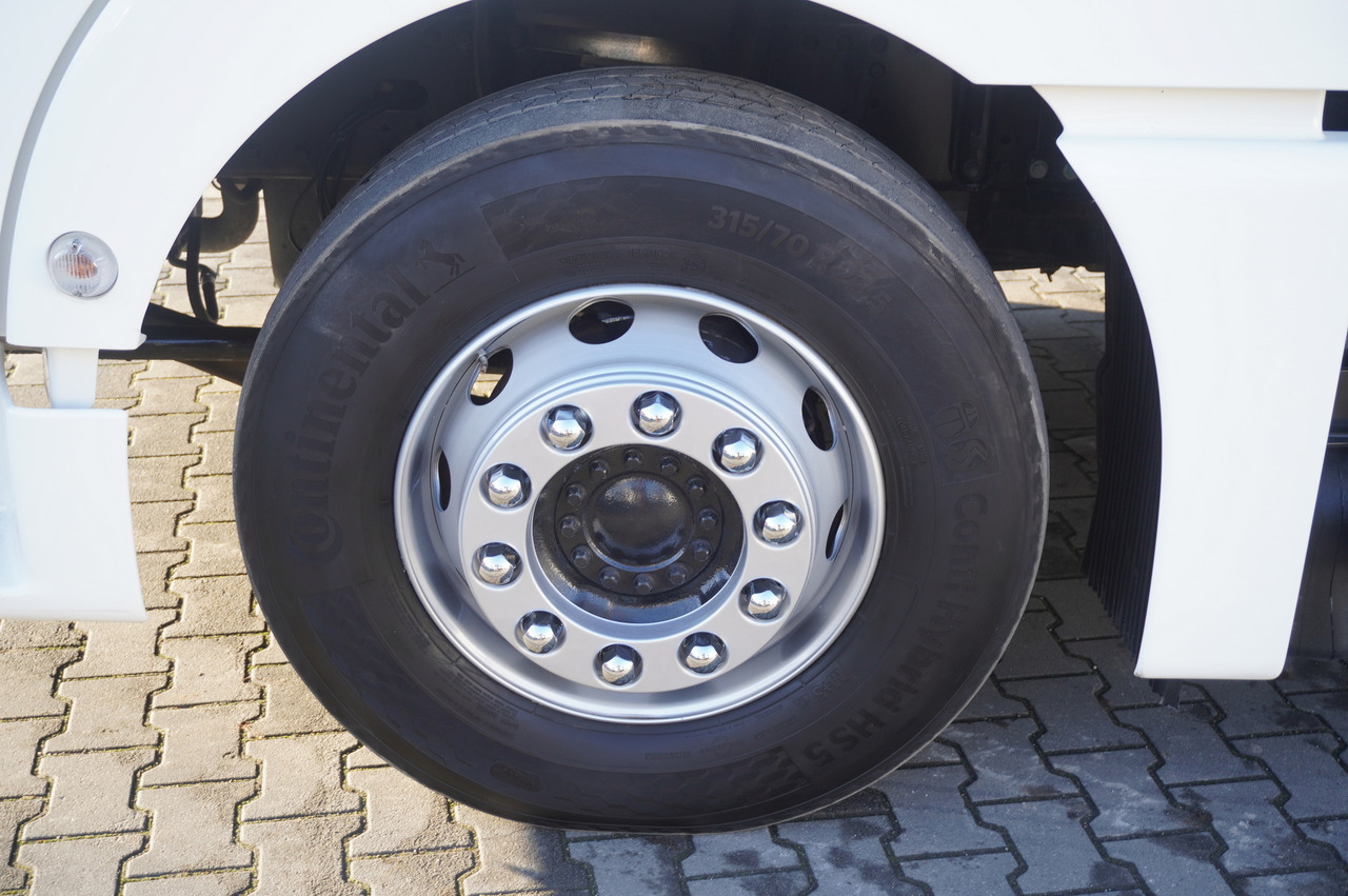 Kamion hladnjača MAN TGX 18.430 E6 / Meyer 19 EPAL refrigerator / Sleeper cab: slika Kamion hladnjača MAN TGX 18.430 E6 / Meyer 19 EPAL refrigerator / Sleeper cab Kamion hladnjača MAN TGX 18.430 E6 / Meyer 19 EPAL refrigerator / Sleeper cab: slika Kamion hladnjača MAN TGX 18.430 E6 / Meyer 19 EPAL refrigerator / Sleeper cab