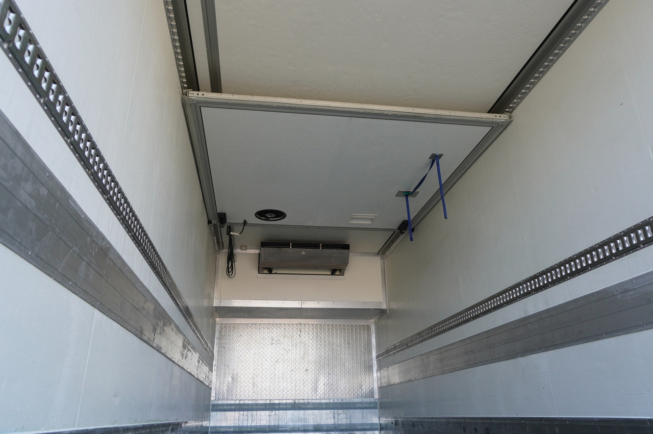 Kamion hladnjača MAN TGX 18.430 E6 / Meyer 19 EPAL refrigerator / Sleeper cab: slika Kamion hladnjača MAN TGX 18.430 E6 / Meyer 19 EPAL refrigerator / Sleeper cab Kamion hladnjača MAN TGX 18.430 E6 / Meyer 19 EPAL refrigerator / Sleeper cab: slika Kamion hladnjača MAN TGX 18.430 E6 / Meyer 19 EPAL refrigerator / Sleeper cab