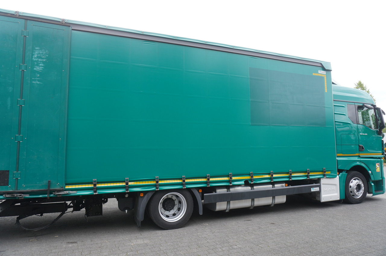 Kamion s ceradom MAN TGX 18.470 / Trailer 19 EPAL / Curtainsider 19 EPAL / 2022 / Retarder / 15 units: slika Kamion s ceradom MAN TGX 18.470 / Trailer 19 EPAL / Curtainsider 19 EPAL / 2022 / Retarder / 15 units