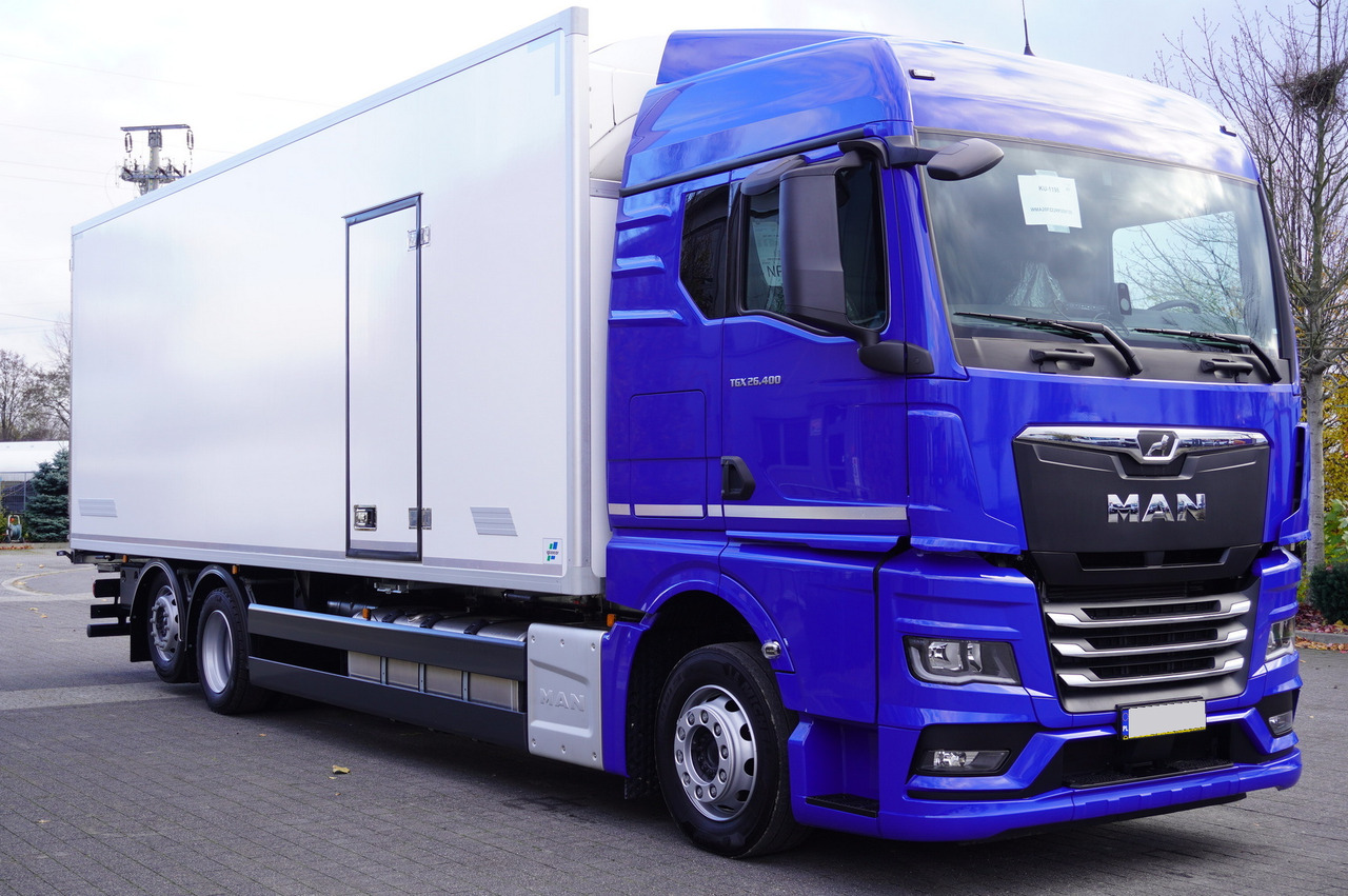 MAN TGX 26.400 / IGLOOCAR 20 pallets / Carrier Supra 1250 Silent - Kamion hladnjača: slika MAN TGX 26.400 / IGLOOCAR 20 pallets / Carrier Supra 1250 Silent - Kamion hladnjača MAN TGX 26.400 / IGLOOCAR 20 pallets / Carrier Supra 1250 Silent - Kamion hladnjača: slika MAN TGX 26.400 / IGLOOCAR 20 pallets / Carrier Supra 1250 Silent - Kamion hladnjača