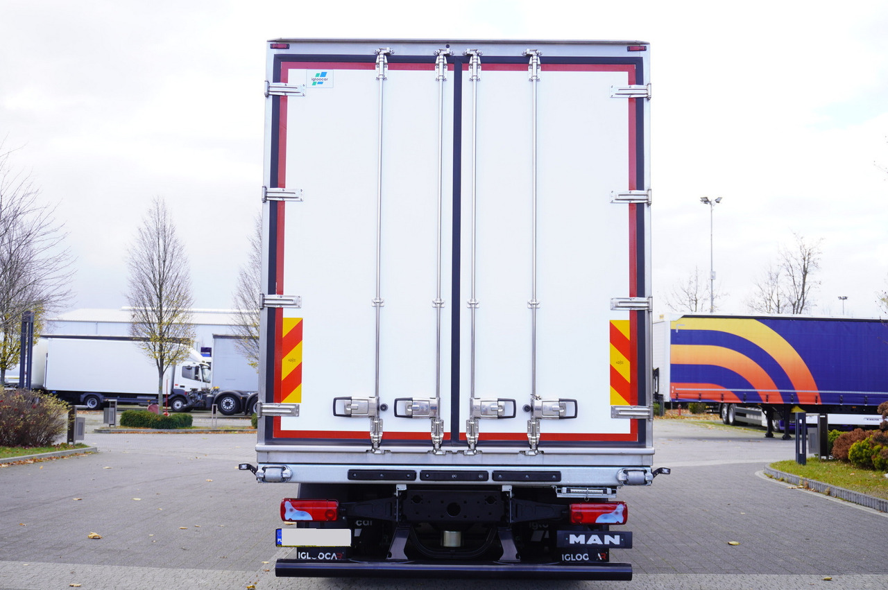 MAN TGX 26.400 / IGLOOCAR 20 pallets / Carrier Supra 1250 Silent - Kamion hladnjača: slika MAN TGX 26.400 / IGLOOCAR 20 pallets / Carrier Supra 1250 Silent - Kamion hladnjača MAN TGX 26.400 / IGLOOCAR 20 pallets / Carrier Supra 1250 Silent - Kamion hladnjača: slika MAN TGX 26.400 / IGLOOCAR 20 pallets / Carrier Supra 1250 Silent - Kamion hladnjača
