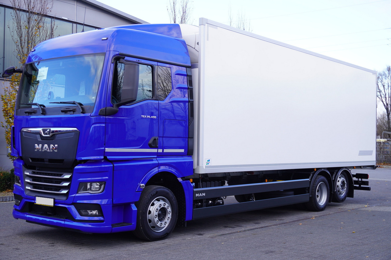 MAN TGX 26.400 / IGLOOCAR 20 pallets / Carrier Supra 1250 Silent - Kamion hladnjača: slika MAN TGX 26.400 / IGLOOCAR 20 pallets / Carrier Supra 1250 Silent - Kamion hladnjača MAN TGX 26.400 / IGLOOCAR 20 pallets / Carrier Supra 1250 Silent - Kamion hladnjača: slika MAN TGX 26.400 / IGLOOCAR 20 pallets / Carrier Supra 1250 Silent - Kamion hladnjača