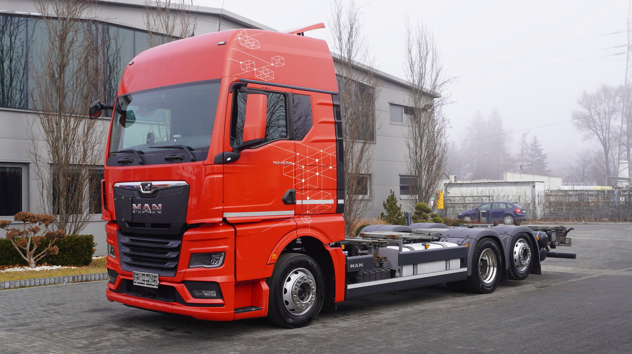 MAN TGX 26.510 / 2023 / 510 HP / BDF - Transporter kontejnera/ Kamion s izmjenjivim sanducima: slika MAN TGX 26.510 / 2023 / 510 HP / BDF - Transporter kontejnera/ Kamion s izmjenjivim sanducima MAN TGX 26.510 / 2023 / 510 HP / BDF - Transporter kontejnera/ Kamion s izmjenjivim sanducima: slika MAN TGX 26.510 / 2023 / 510 HP / BDF - Transporter kontejnera/ Kamion s izmjenjivim sanducima