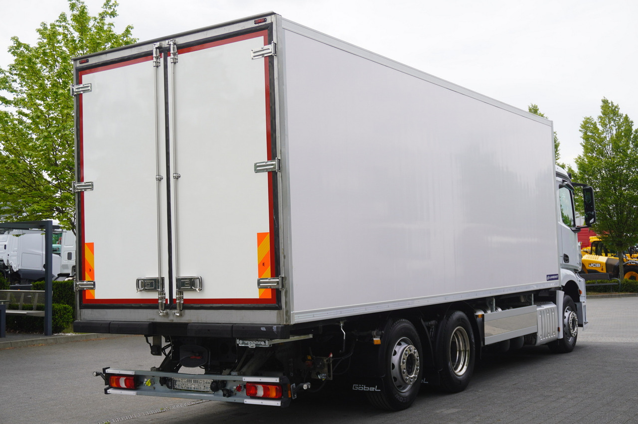 MERCEDES-BENZ 2543 / NEW Lamberet refrigerator/ 160 tho. km / steered 3rd axle - Kamion hladnjača: slika MERCEDES-BENZ 2543 / NEW Lamberet refrigerator/ 160 tho. km / steered 3rd axle - Kamion hladnjača MERCEDES-BENZ 2543 / NEW Lamberet refrigerator/ 160 tho. km / steered 3rd axle - Kamion hladnjača: slika MERCEDES-BENZ 2543 / NEW Lamberet refrigerator/ 160 tho. km / steered 3rd axle - Kamion hladnjača