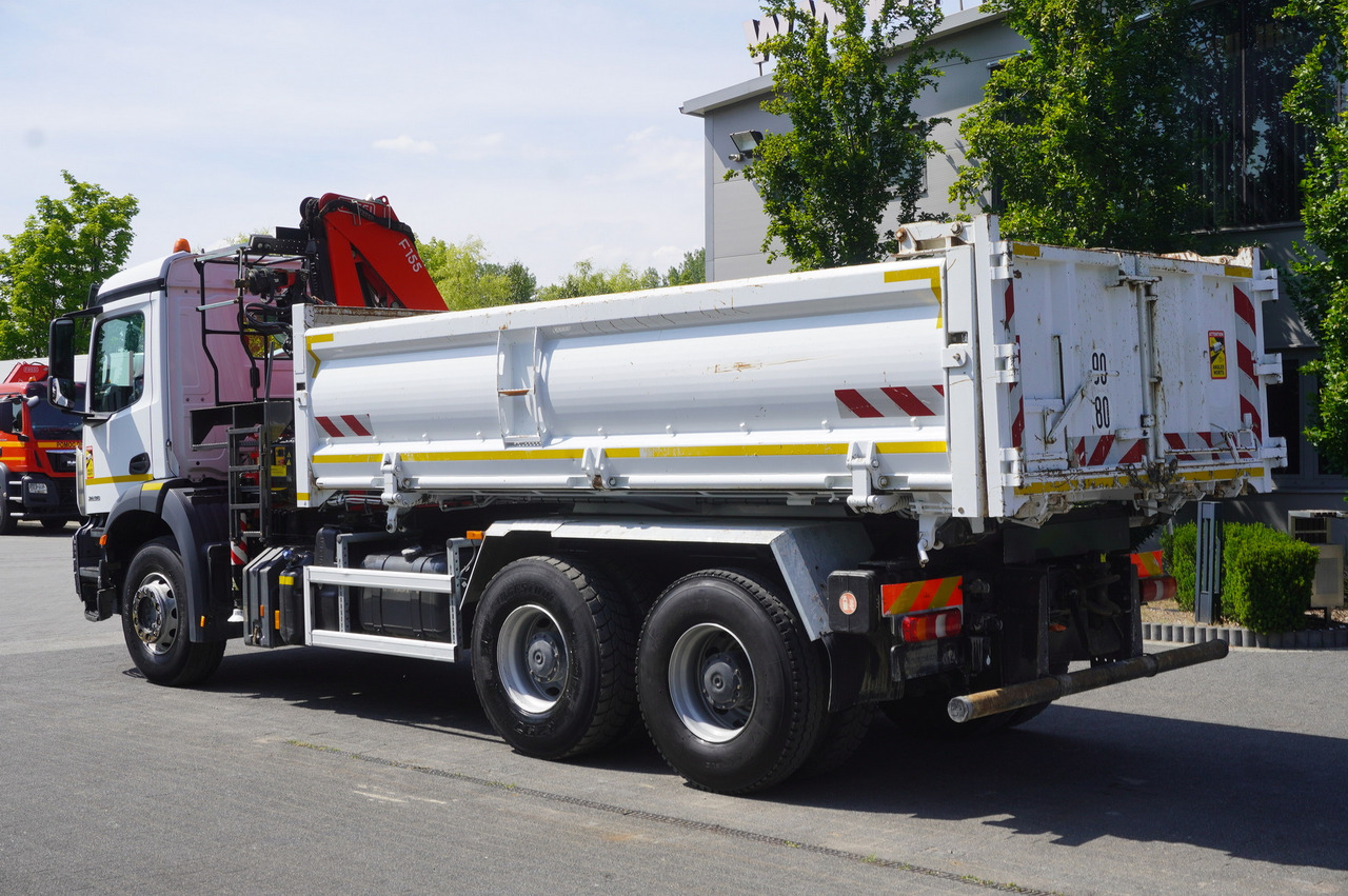 Kamion s kranom MERCEDES-BENZ AROCS 2636 / Fassi F155A.0.22 crane 6t / 120 tho. km / 3-sided dump truck / 2 x Bordmatic: slika Kamion s kranom MERCEDES-BENZ AROCS 2636 / Fassi F155A.0.22 crane 6t / 120 tho. km / 3-sided dump truck / 2 x Bordmatic