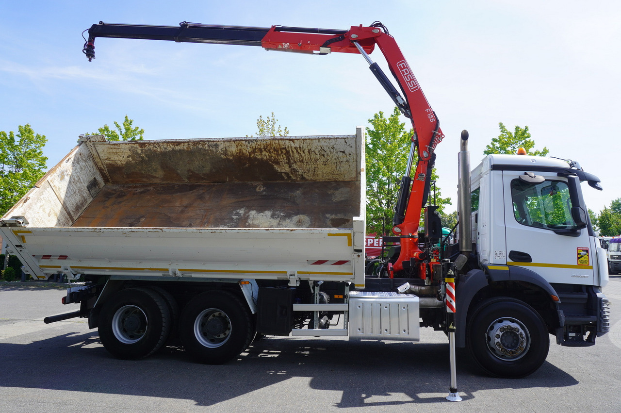 Kamion s kranom MERCEDES-BENZ AROCS 2636 / Fassi F155A.0.22 crane 6t / 120 tho. km / 3-sided dump truck / 2 x Bordmatic: slika Kamion s kranom MERCEDES-BENZ AROCS 2636 / Fassi F155A.0.22 crane 6t / 120 tho. km / 3-sided dump truck / 2 x Bordmatic