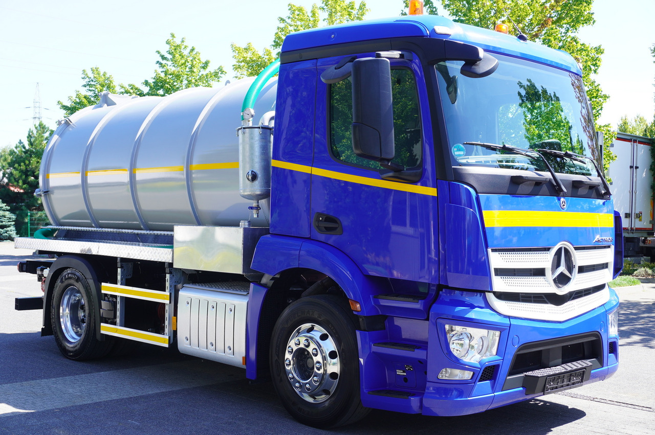 MERCEDES-BENZ Actros 18.35 LS / Body NEW septic tank (08/2025) 11000 l / 280000 kilometers! - Cisterna za gnojnicu: slika MERCEDES-BENZ Actros 18.35 LS / Body NEW septic tank (08/2025) 11000 l / 280000 kilometers! - Cisterna za gnojnicu MERCEDES-BENZ Actros 18.35 LS / Body NEW septic tank (08/2025) 11000 l / 280000 kilometers! - Cisterna za gnojnicu: slika MERCEDES-BENZ Actros 18.35 LS / Body NEW septic tank (08/2025) 11000 l / 280000 kilometers! - Cisterna za gnojnicu