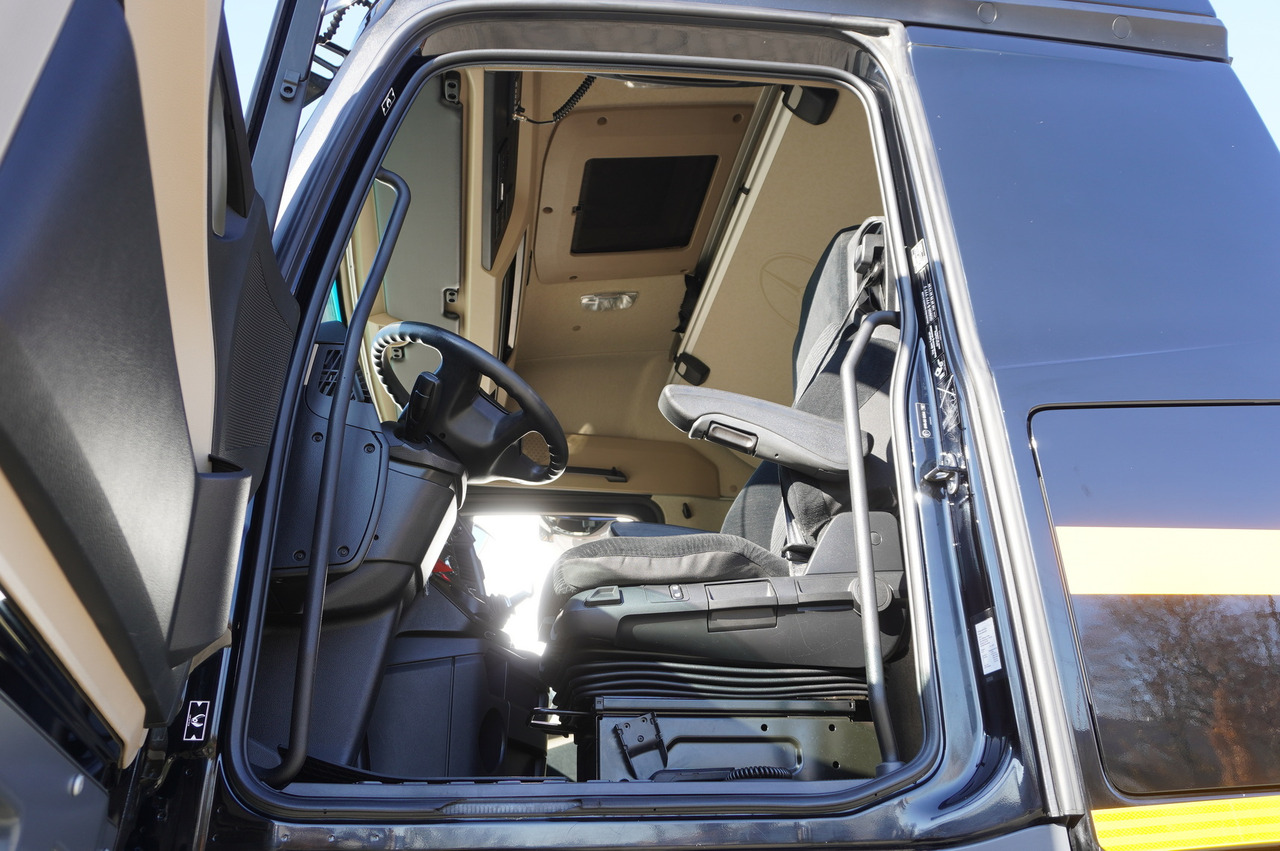 Autotransporter MERCEDES-BENZ Actros 1840 E6 4×2 / NEW Tow Truck platform 9.25 m / Lounge cabin: slika Autotransporter MERCEDES-BENZ Actros 1840 E6 4×2 / NEW Tow Truck platform 9.25 m / Lounge cabin