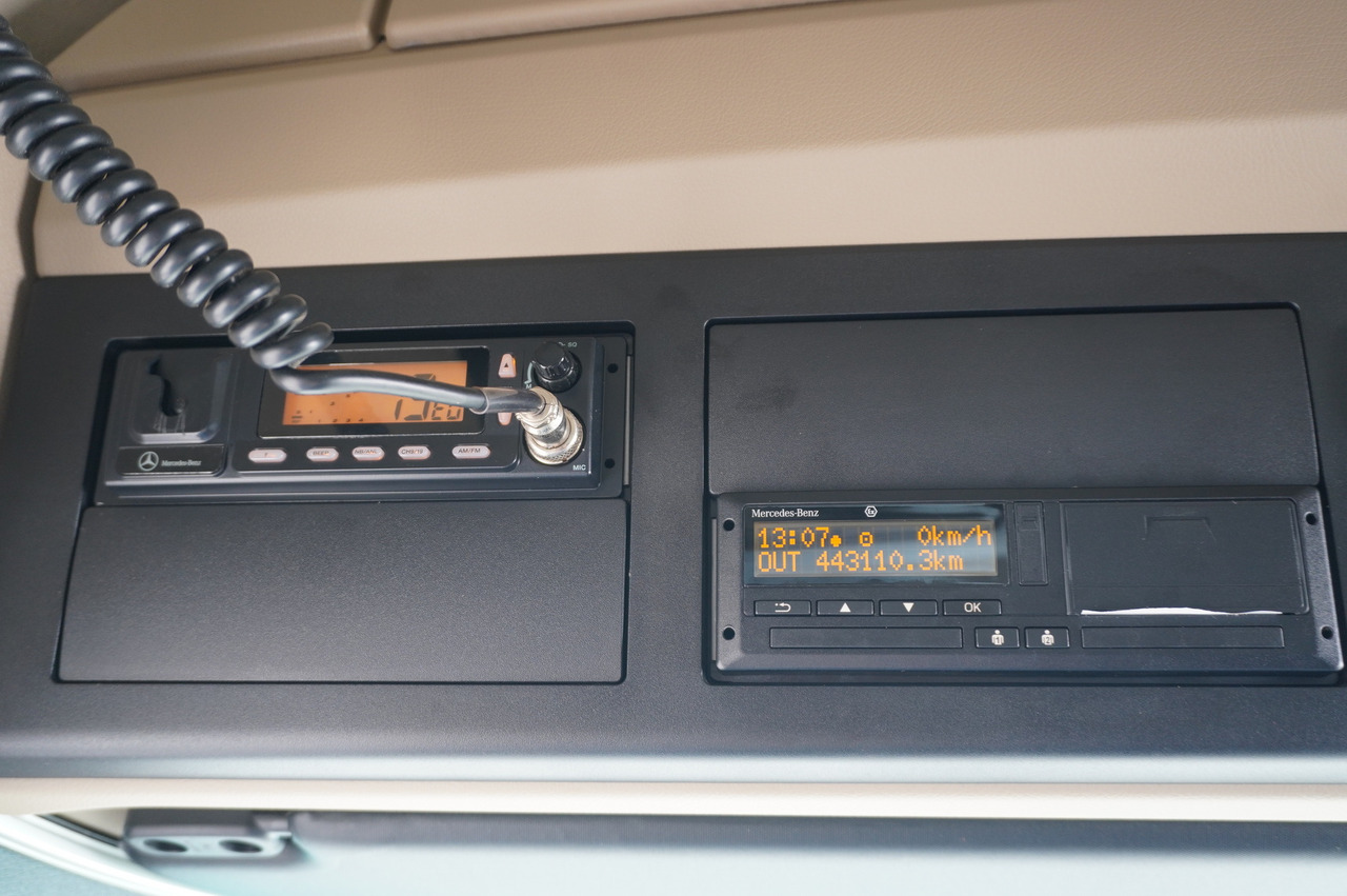 Autotransporter MERCEDES-BENZ Actros 1840 E6 4×2 / NEW Tow Truck platform 9.25 m / Lounge cabin: slika Autotransporter MERCEDES-BENZ Actros 1840 E6 4×2 / NEW Tow Truck platform 9.25 m / Lounge cabin