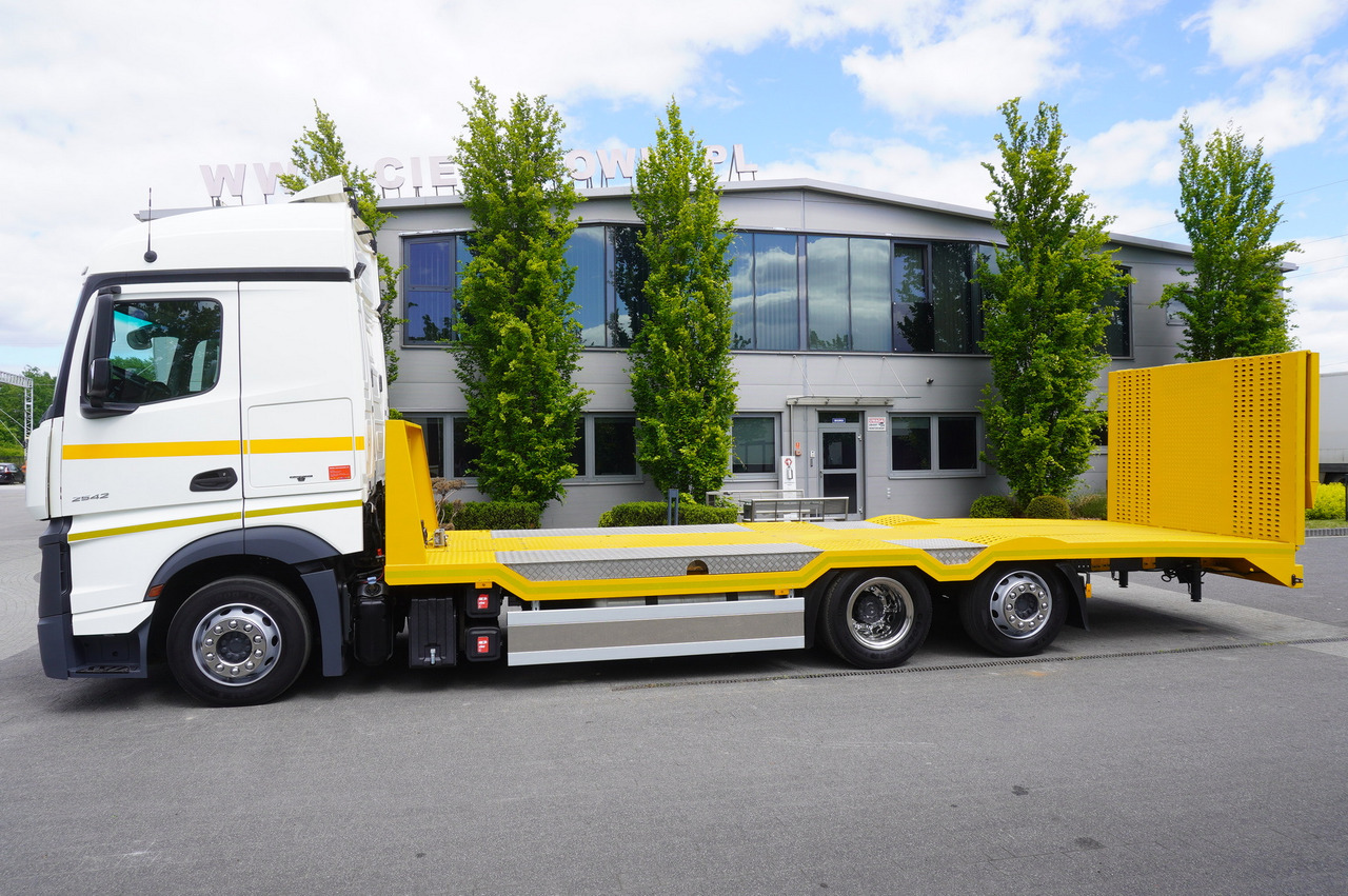 MERCEDES-BENZ Actros 2542 / NEW tow truck / steered 3rd axle - Autotransporter: slika MERCEDES-BENZ Actros 2542 / NEW tow truck / steered 3rd axle - Autotransporter MERCEDES-BENZ Actros 2542 / NEW tow truck / steered 3rd axle - Autotransporter: slika MERCEDES-BENZ Actros 2542 / NEW tow truck / steered 3rd axle - Autotransporter