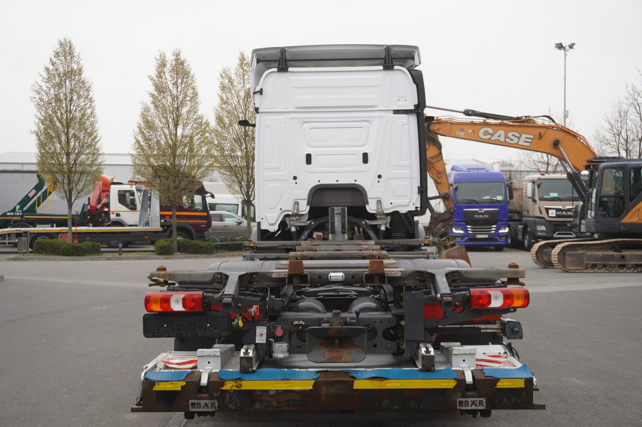 MERCEDES-BENZ Actros 2545 6×2 MP5 / ADR / several units - Transporter kontejnera/ Kamion s izmjenjivim sanducima: slika MERCEDES-BENZ Actros 2545 6×2 MP5 / ADR / several units - Transporter kontejnera/ Kamion s izmjenjivim sanducima MERCEDES-BENZ Actros 2545 6×2 MP5 / ADR / several units - Transporter kontejnera/ Kamion s izmjenjivim sanducima: slika MERCEDES-BENZ Actros 2545 6×2 MP5 / ADR / several units - Transporter kontejnera/ Kamion s izmjenjivim sanducima