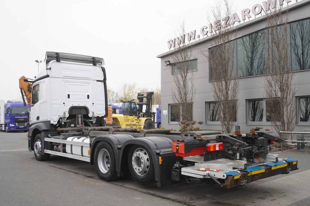 MERCEDES-BENZ Actros 2545 6×2 MP5 / ADR / several units - Transporter kontejnera/ Kamion s izmjenjivim sanducima: slika MERCEDES-BENZ Actros 2545 6×2 MP5 / ADR / several units - Transporter kontejnera/ Kamion s izmjenjivim sanducima MERCEDES-BENZ Actros 2545 6×2 MP5 / ADR / several units - Transporter kontejnera/ Kamion s izmjenjivim sanducima: slika MERCEDES-BENZ Actros 2545 6×2 MP5 / ADR / several units - Transporter kontejnera/ Kamion s izmjenjivim sanducima