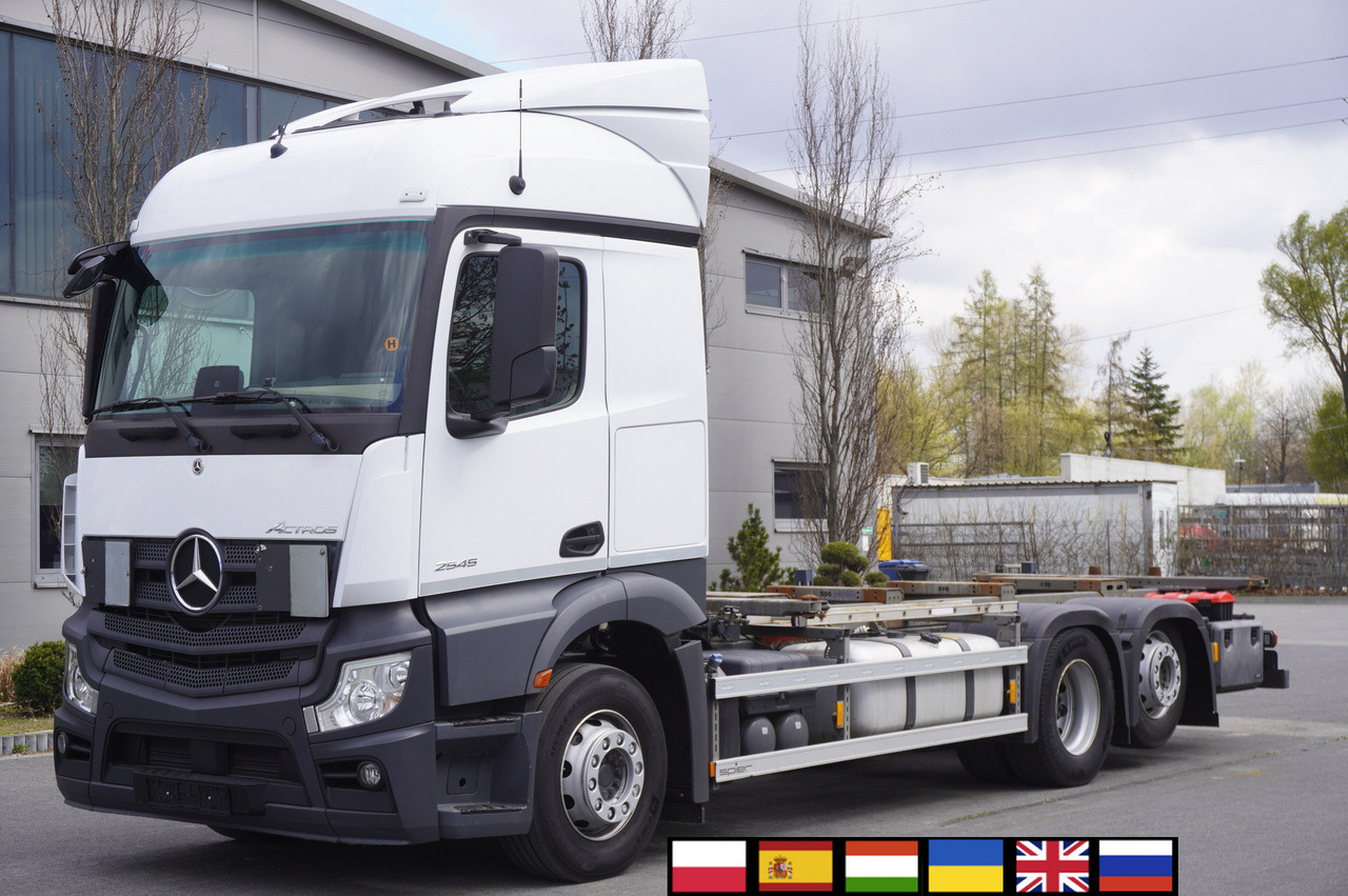 MERCEDES-BENZ Actros 2545 6x2 MP5 / Full ADR / BDF - Transporter kontejnera/ Kamion s izmjenjivim sanducima: slika MERCEDES-BENZ Actros 2545 6x2 MP5 / Full ADR / BDF - Transporter kontejnera/ Kamion s izmjenjivim sanducima MERCEDES-BENZ Actros 2545 6x2 MP5 / Full ADR / BDF - Transporter kontejnera/ Kamion s izmjenjivim sanducima: slika MERCEDES-BENZ Actros 2545 6x2 MP5 / Full ADR / BDF - Transporter kontejnera/ Kamion s izmjenjivim sanducima