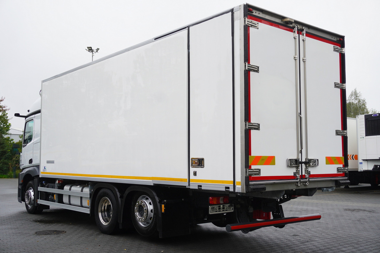 MERCEDES-BENZ Actros 2545 MP5 / Lecapitaine 18 EPAL refrigerator / Bitemperature / Carrier Supra 850 MT / ADR AT - Kamion hladnjača: slika MERCEDES-BENZ Actros 2545 MP5 / Lecapitaine 18 EPAL refrigerator / Bitemperature / Carrier Supra 850 MT / ADR AT - Kamion hladnjača MERCEDES-BENZ Actros 2545 MP5 / Lecapitaine 18 EPAL refrigerator / Bitemperature / Carrier Supra 850 MT / ADR AT - Kamion hladnjača: slika MERCEDES-BENZ Actros 2545 MP5 / Lecapitaine 18 EPAL refrigerator / Bitemperature / Carrier Supra 850 MT / ADR AT - Kamion hladnjača
