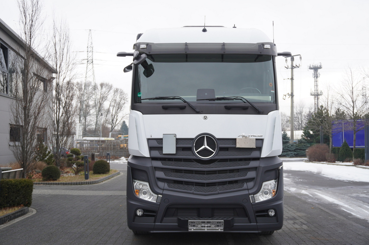 MERCEDES-BENZ Actros 2545 / Zaibas meat hook refrigerator 18 EPAL / 2022 - Kamion hladnjača: slika MERCEDES-BENZ Actros 2545 / Zaibas meat hook refrigerator 18 EPAL / 2022 - Kamion hladnjača MERCEDES-BENZ Actros 2545 / Zaibas meat hook refrigerator 18 EPAL / 2022 - Kamion hladnjača: slika MERCEDES-BENZ Actros 2545 / Zaibas meat hook refrigerator 18 EPAL / 2022 - Kamion hladnjača