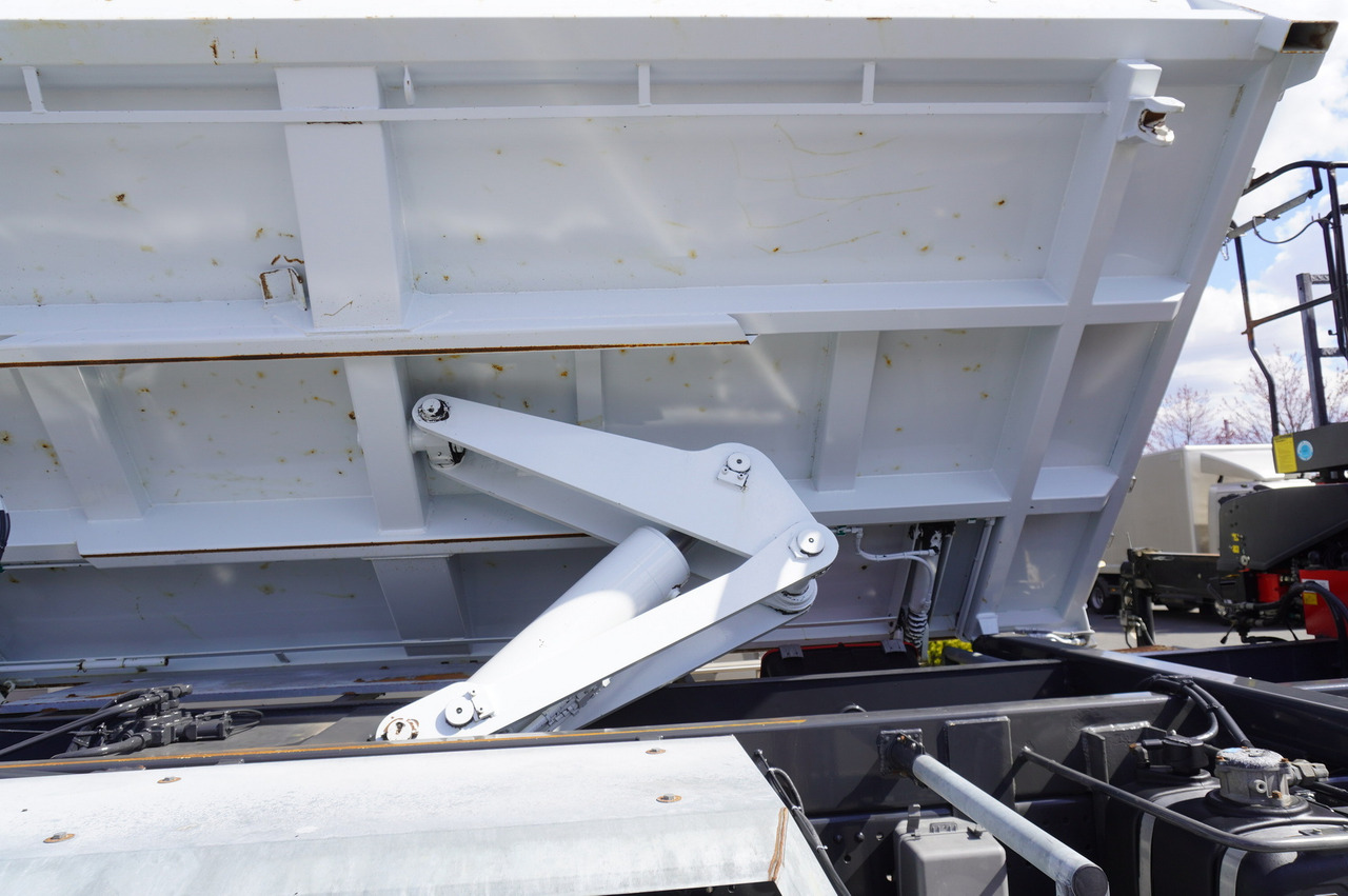 Zakup MERCEDES-BENZ Actros 2641 6×4 E5 / Crane / Dumper / 110000 km MERCEDES-BENZ Actros 2641 6×4 E5 / Crane / Dumper / 110000 km: slika Zakup MERCEDES-BENZ Actros 2641 6×4 E5 / Crane / Dumper / 110000 km MERCEDES-BENZ Actros 2641 6×4 E5 / Crane / Dumper / 110000 km Zakup MERCEDES-BENZ Actros 2641 6×4 E5 / Crane / Dumper / 110000 km MERCEDES-BENZ Actros 2641 6×4 E5 / Crane / Dumper / 110000 km: slika Zakup MERCEDES-BENZ Actros 2641 6×4 E5 / Crane / Dumper / 110000 km MERCEDES-BENZ Actros 2641 6×4 E5 / Crane / Dumper / 110000 km