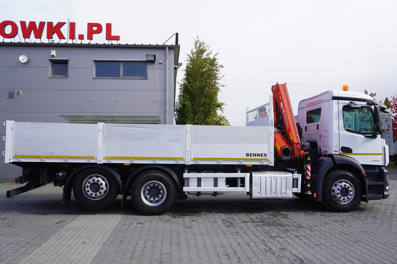 MERCEDES-BENZ Antos 2540 / Flatbed 15 EPAL / Fassi F165 / 6.1 t / 8 m reach / remote control / rotator / 1600 MTH / steered axle - Kamion s otvorenim sandukom, Kamion s kranom: slika MERCEDES-BENZ Antos 2540 / Flatbed 15 EPAL / Fassi F165 / 6.1 t / 8 m reach / remote control / rotator / 1600 MTH / steered axle - Kamion s otvorenim sandukom, Kamion s kranom MERCEDES-BENZ Antos 2540 / Flatbed 15 EPAL / Fassi F165 / 6.1 t / 8 m reach / remote control / rotator / 1600 MTH / steered axle - Kamion s otvorenim sandukom, Kamion s kranom: slika MERCEDES-BENZ Antos 2540 / Flatbed 15 EPAL / Fassi F165 / 6.1 t / 8 m reach / remote control / rotator / 1600 MTH / steered axle - Kamion s otvorenim sandukom, Kamion s kranom