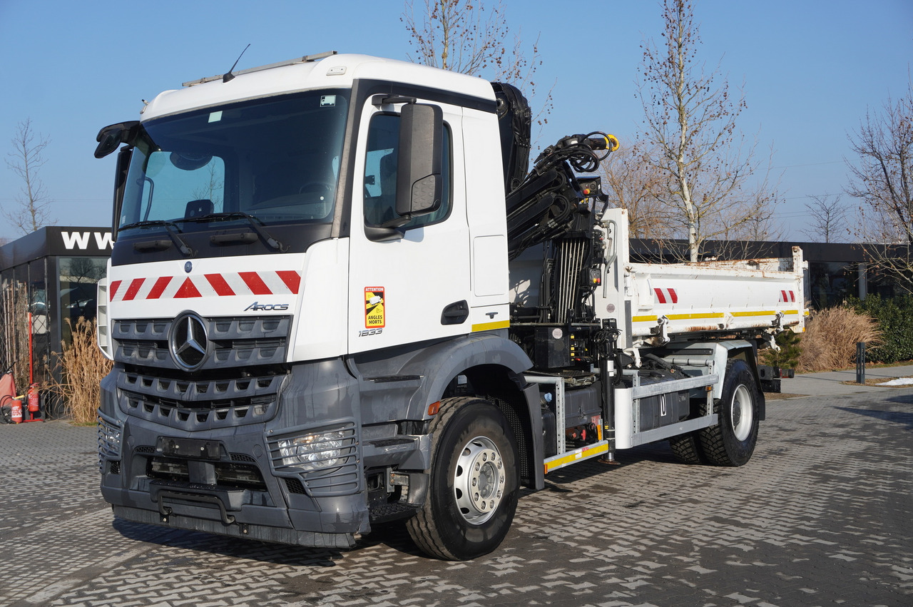 MERCEDES-BENZ Arocs 1833 / 87,000 km!!! / Hds HIAB X-DUO 128 B-2 / three-sided tipper - Kamion s kranom, Kamion s kranom: slika MERCEDES-BENZ Arocs 1833 / 87,000 km!!! / Hds HIAB X-DUO 128 B-2 / three-sided tipper - Kamion s kranom, Kamion s kranom MERCEDES-BENZ Arocs 1833 / 87,000 km!!! / Hds HIAB X-DUO 128 B-2 / three-sided tipper - Kamion s kranom, Kamion s kranom: slika MERCEDES-BENZ Arocs 1833 / 87,000 km!!! / Hds HIAB X-DUO 128 B-2 / three-sided tipper - Kamion s kranom, Kamion s kranom