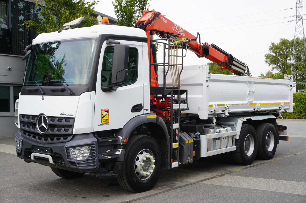 MERCEDES-BENZ Arocs 2636 / 6x4 / HDS Fassi / 3-Way Tipper / Bortmatic - Kamion s kranom: slika MERCEDES-BENZ Arocs 2636 / 6x4 / HDS Fassi / 3-Way Tipper / Bortmatic - Kamion s kranom MERCEDES-BENZ Arocs 2636 / 6x4 / HDS Fassi / 3-Way Tipper / Bortmatic - Kamion s kranom: slika MERCEDES-BENZ Arocs 2636 / 6x4 / HDS Fassi / 3-Way Tipper / Bortmatic - Kamion s kranom