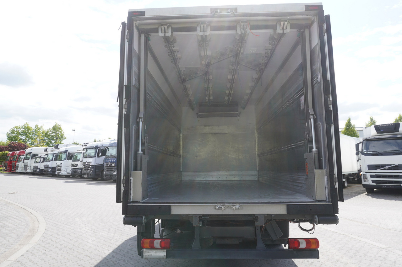 MERCEDES-BENZ Atego 1021 / Lamberet meat hook refrigerator / Carcass elevator 1000 kg / Thermoking T800 R - Kamion hladnjača, Kamion s kranom: slika MERCEDES-BENZ Atego 1021 / Lamberet meat hook refrigerator / Carcass elevator 1000 kg / Thermoking T800 R - Kamion hladnjača, Kamion s kranom MERCEDES-BENZ Atego 1021 / Lamberet meat hook refrigerator / Carcass elevator 1000 kg / Thermoking T800 R - Kamion hladnjača, Kamion s kranom: slika MERCEDES-BENZ Atego 1021 / Lamberet meat hook refrigerator / Carcass elevator 1000 kg / Thermoking T800 R - Kamion hladnjača, Kamion s kranom