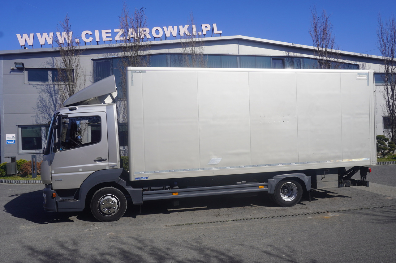 MERCEDES-BENZ Atego 818 / Box superstructure / DAUTEL tailgate 1.5 T - Kamion sandučar: slika MERCEDES-BENZ Atego 818 / Box superstructure / DAUTEL tailgate 1.5 T - Kamion sandučar MERCEDES-BENZ Atego 818 / Box superstructure / DAUTEL tailgate 1.5 T - Kamion sandučar: slika MERCEDES-BENZ Atego 818 / Box superstructure / DAUTEL tailgate 1.5 T - Kamion sandučar