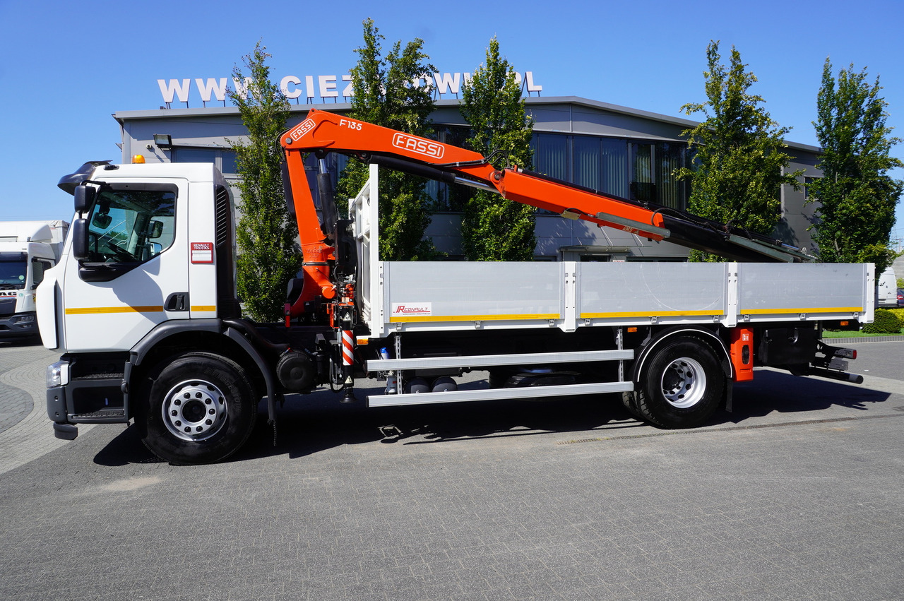RENAULT C280 DTI 8 / FASSI crane 5.6 T / range 8 m / Flatbed 15 EPAL - Kamion s kranom: slika RENAULT C280 DTI 8 / FASSI crane 5.6 T / range 8 m / Flatbed 15 EPAL - Kamion s kranom RENAULT C280 DTI 8 / FASSI crane 5.6 T / range 8 m / Flatbed 15 EPAL - Kamion s kranom: slika RENAULT C280 DTI 8 / FASSI crane 5.6 T / range 8 m / Flatbed 15 EPAL - Kamion s kranom