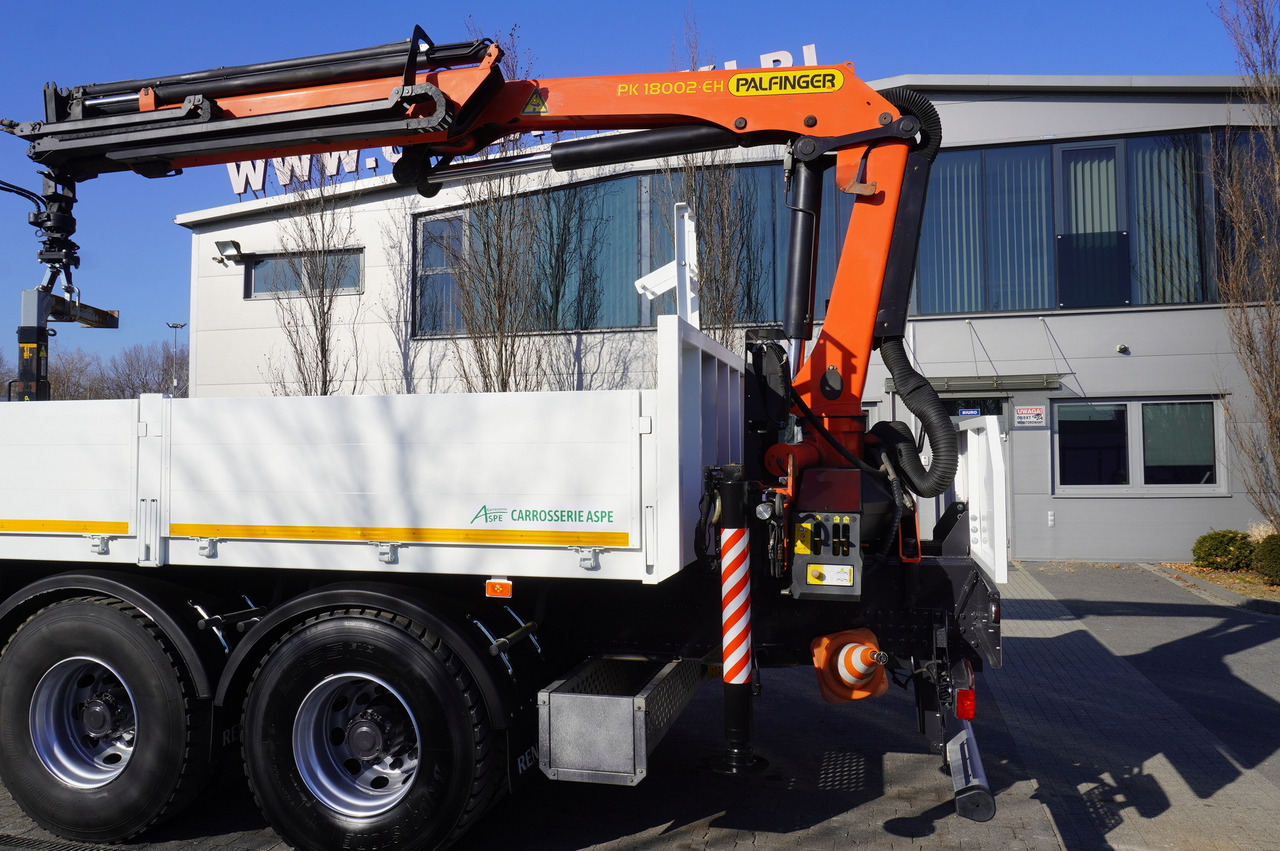 RENAULT C380 / 6x4 / HDS Palfinger PK 18002-EH 6000 kg - Kamion s kranom: slika RENAULT C380 / 6x4 / HDS Palfinger PK 18002-EH 6000 kg - Kamion s kranom RENAULT C380 / 6x4 / HDS Palfinger PK 18002-EH 6000 kg - Kamion s kranom: slika RENAULT C380 / 6x4 / HDS Palfinger PK 18002-EH 6000 kg - Kamion s kranom
