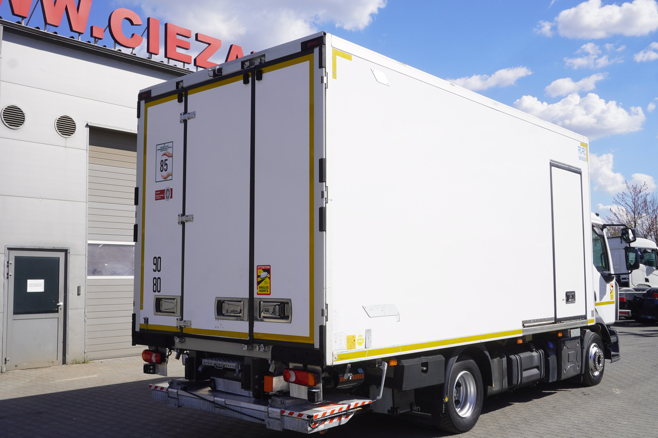 RENAULT D12 / Lamberet refrigerated truck / Dhollandia tail lift 1500 kg / 130 thousand km !! - Kamion hladnjača: slika RENAULT D12 / Lamberet refrigerated truck / Dhollandia tail lift 1500 kg / 130 thousand km !! - Kamion hladnjača RENAULT D12 / Lamberet refrigerated truck / Dhollandia tail lift 1500 kg / 130 thousand km !! - Kamion hladnjača: slika RENAULT D12 / Lamberet refrigerated truck / Dhollandia tail lift 1500 kg / 130 thousand km !! - Kamion hladnjača