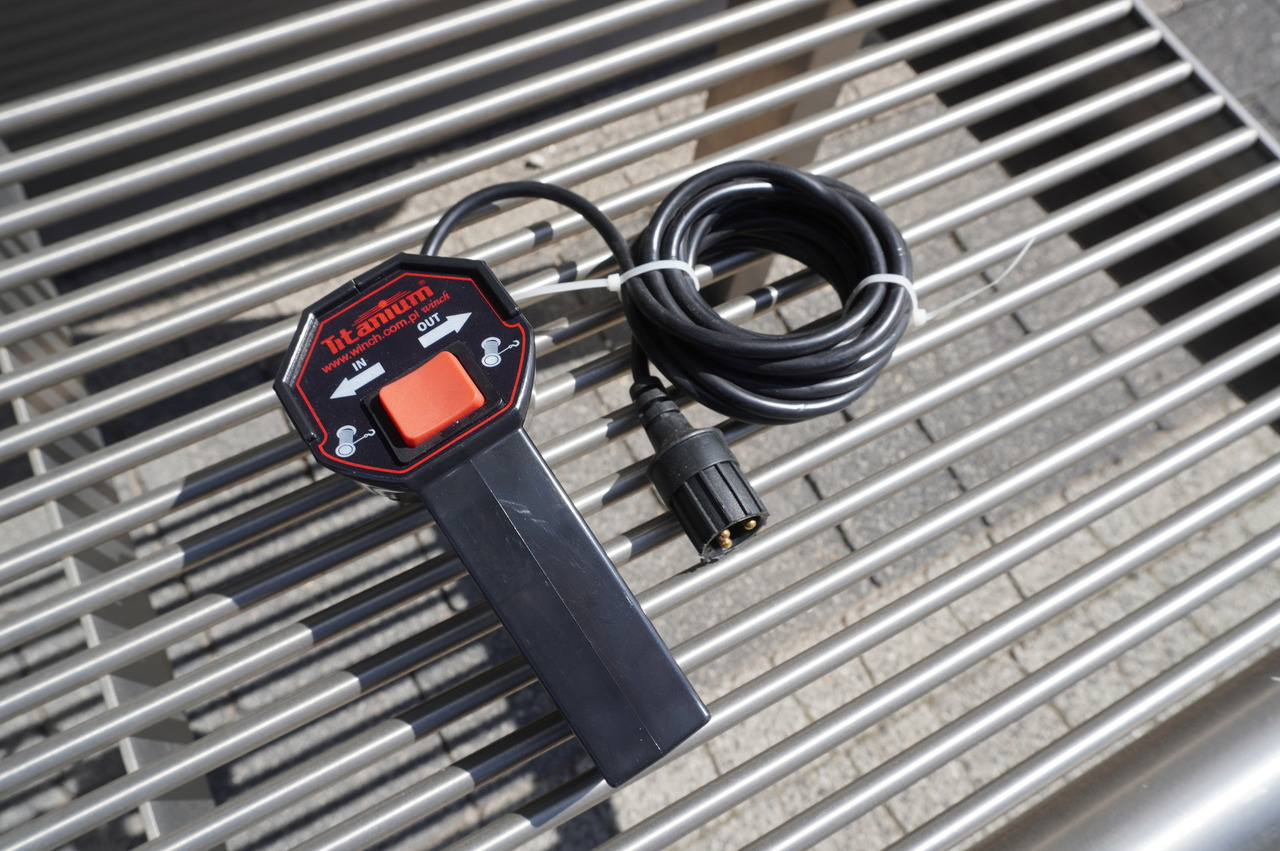 Autotransporter RENAULT D12 / New galvanized tow truck superstructure / 2025 / length 840 cm: slika Autotransporter RENAULT D12 / New galvanized tow truck superstructure / 2025 / length 840 cm Autotransporter RENAULT D12 / New galvanized tow truck superstructure / 2025 / length 840 cm: slika Autotransporter RENAULT D12 / New galvanized tow truck superstructure / 2025 / length 840 cm