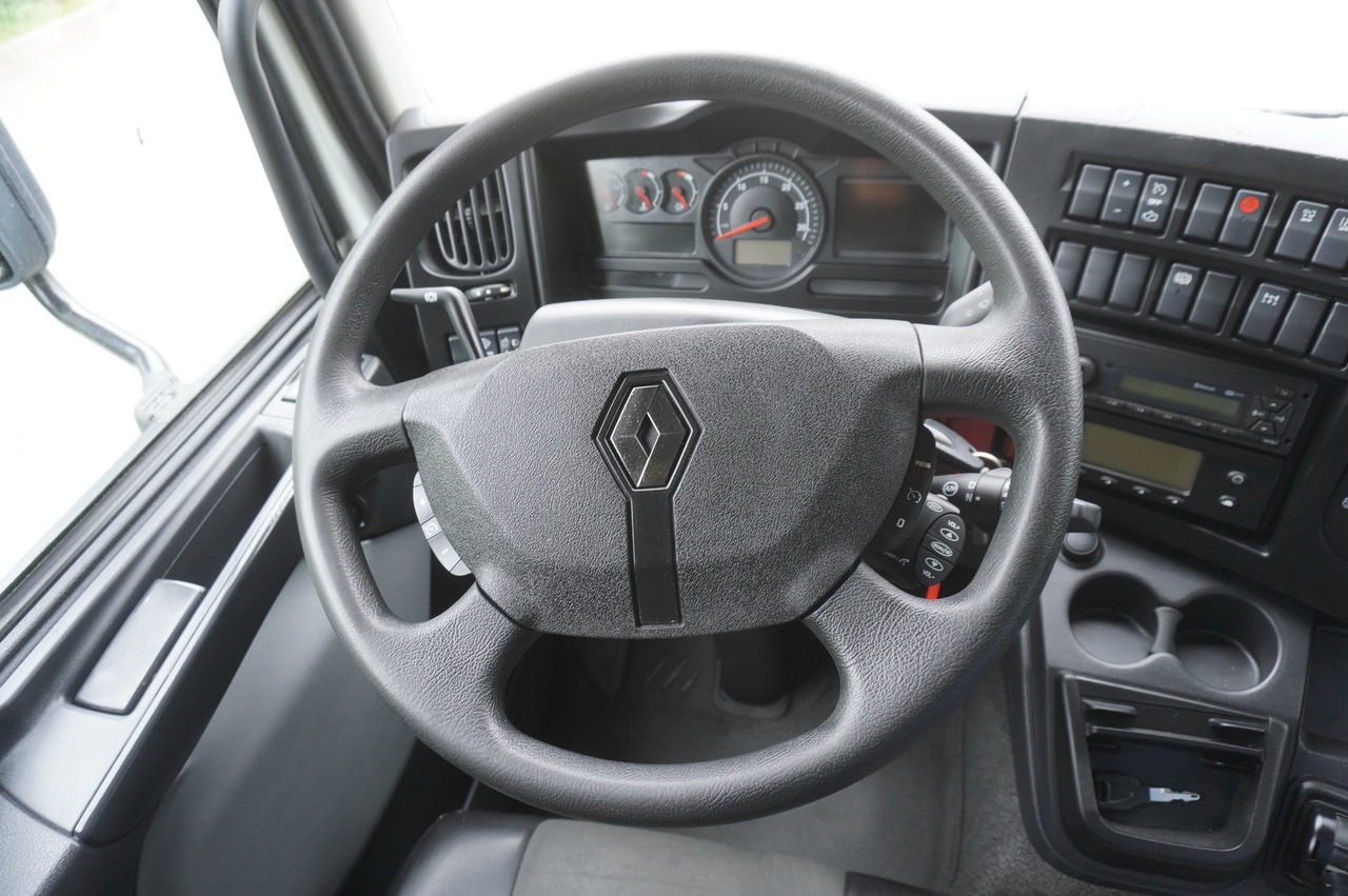 Kamion hladnjača za prijevoz mesa RENAULT D13 / 140 tho km !!! / Meat hook refrigerator / Thermoking T800R / 2 units: slika Kamion hladnjača za prijevoz mesa RENAULT D13 / 140 tho km !!! / Meat hook refrigerator / Thermoking T800R / 2 units