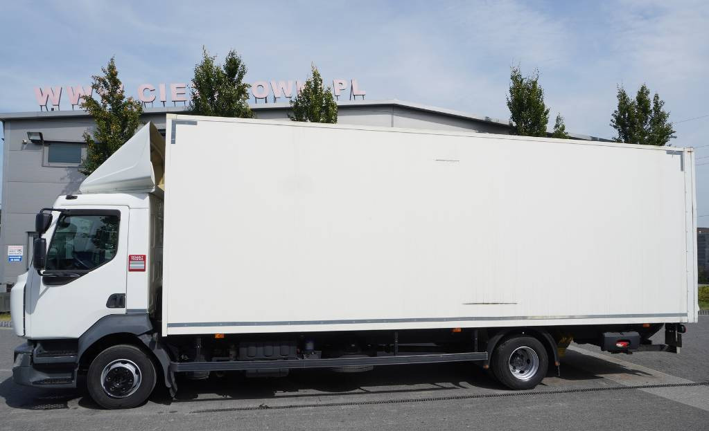 RENAULT Renault D12 E6 / Container 18 pallets / Lift - Kamion sandučar: slika RENAULT Renault D12 E6 / Container 18 pallets / Lift - Kamion sandučar RENAULT Renault D12 E6 / Container 18 pallets / Lift - Kamion sandučar: slika RENAULT Renault D12 E6 / Container 18 pallets / Lift - Kamion sandučar