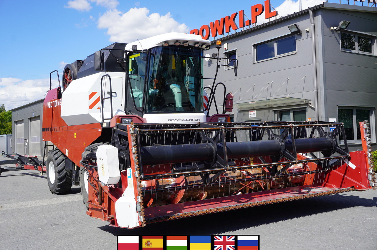 ROSTSELMASH VECTOR 425 RSM-101 grain harvester + Header 5 m + rapeseed harvesting extension / 2300 MTH - Kombajn za žetvu: slika ROSTSELMASH VECTOR 425 RSM-101 grain harvester + Header 5 m + rapeseed harvesting extension / 2300 MTH - Kombajn za žetvu ROSTSELMASH VECTOR 425 RSM-101 grain harvester + Header 5 m + rapeseed harvesting extension / 2300 MTH - Kombajn za žetvu: slika ROSTSELMASH VECTOR 425 RSM-101 grain harvester + Header 5 m + rapeseed harvesting extension / 2300 MTH - Kombajn za žetvu