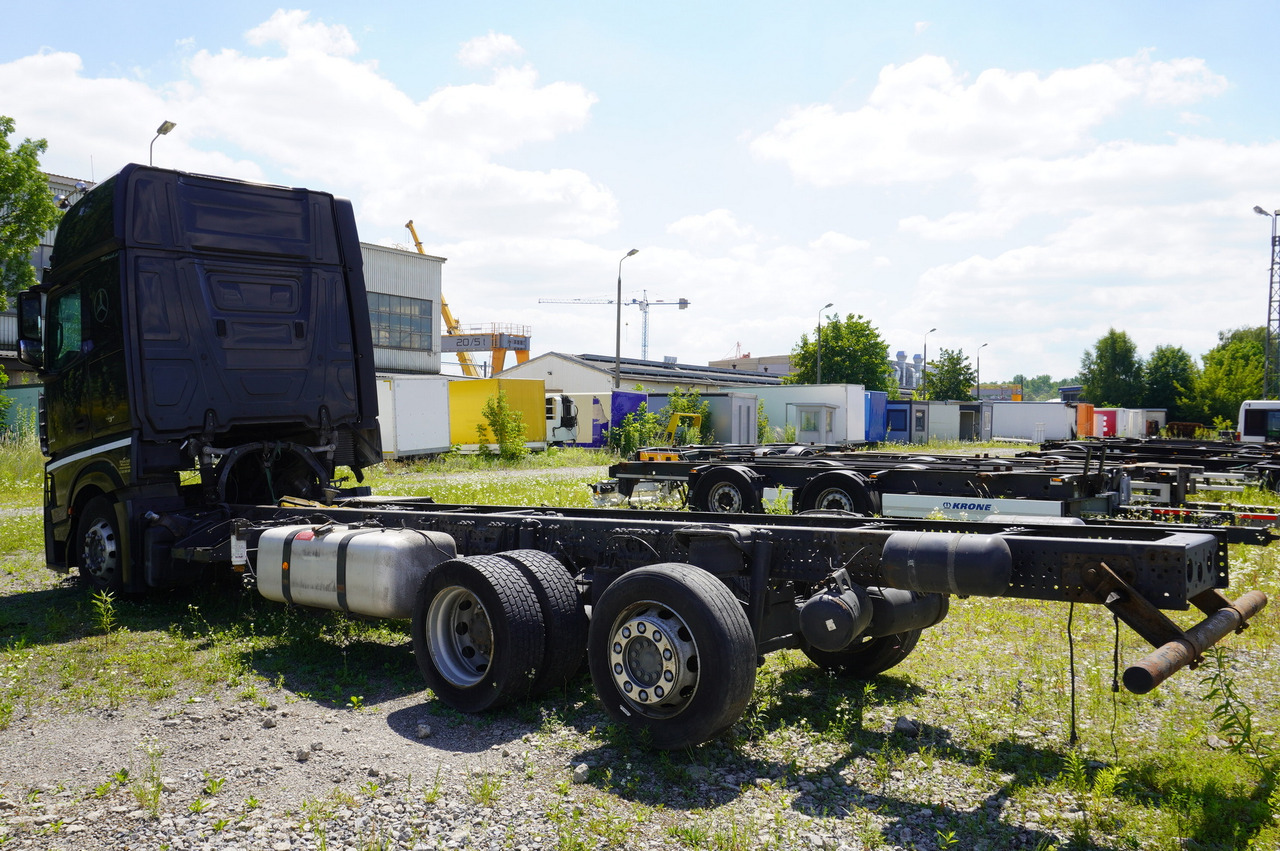 MERCEDES-BENZ Actros 2545 GIGA / without engine - Rezervni dijelovi: slika MERCEDES-BENZ Actros 2545 GIGA / without engine - Rezervni dijelovi MERCEDES-BENZ Actros 2545 GIGA / without engine - Rezervni dijelovi: slika MERCEDES-BENZ Actros 2545 GIGA / without engine - Rezervni dijelovi