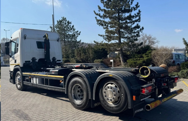 SCANIA P410 B6X2*4NA HIAB Multilift 21t / 150 tho.km hooklift - Kamion s kukastom dizalicom: slika SCANIA P410 B6X2*4NA HIAB Multilift 21t / 150 tho.km hooklift - Kamion s kukastom dizalicom SCANIA P410 B6X2*4NA HIAB Multilift 21t / 150 tho.km hooklift - Kamion s kukastom dizalicom: slika SCANIA P410 B6X2*4NA HIAB Multilift 21t / 150 tho.km hooklift - Kamion s kukastom dizalicom