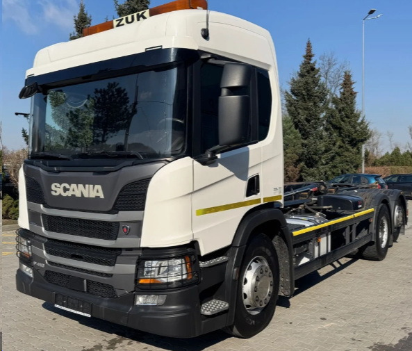 SCANIA P410 B6X2*4NA HIAB Multilift 21t / 150 tho.km hooklift - Kamion s kukastom dizalicom: slika SCANIA P410 B6X2*4NA HIAB Multilift 21t / 150 tho.km hooklift - Kamion s kukastom dizalicom SCANIA P410 B6X2*4NA HIAB Multilift 21t / 150 tho.km hooklift - Kamion s kukastom dizalicom: slika SCANIA P410 B6X2*4NA HIAB Multilift 21t / 150 tho.km hooklift - Kamion s kukastom dizalicom