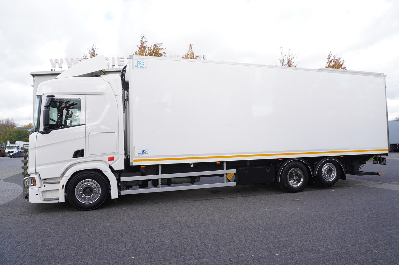 SCANIA R500 E6 6x2 / Lecapitaine 21 EPAL refrigerator / Carrier Supra 1150 / 2021 / steered axle - Kamion hladnjača: slika SCANIA R500 E6 6x2 / Lecapitaine 21 EPAL refrigerator / Carrier Supra 1150 / 2021 / steered axle - Kamion hladnjača SCANIA R500 E6 6x2 / Lecapitaine 21 EPAL refrigerator / Carrier Supra 1150 / 2021 / steered axle - Kamion hladnjača: slika SCANIA R500 E6 6x2 / Lecapitaine 21 EPAL refrigerator / Carrier Supra 1150 / 2021 / steered axle - Kamion hladnjača