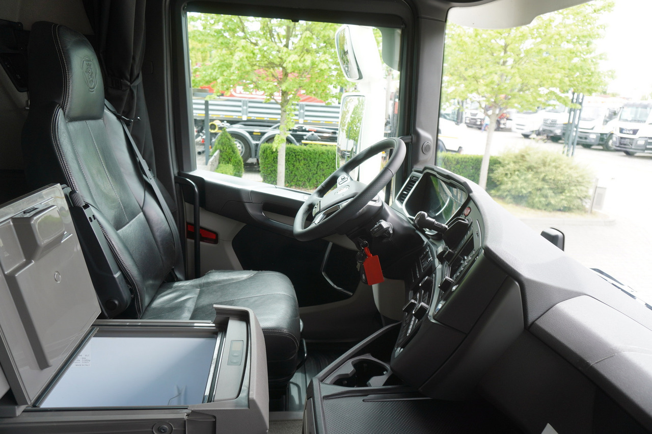Kamion hladnjača SCANIA R500 / Lecapitaine refrigerator / Carrier Supra 950 / steered 3rd axle: slika Kamion hladnjača SCANIA R500 / Lecapitaine refrigerator / Carrier Supra 950 / steered 3rd axle