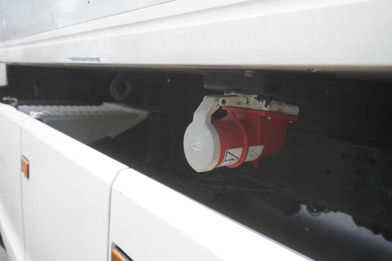 SCANIA R500 / Lecapitaine refrigerator Multitemp / Carrier Supra 950 MT / 3rd axle steered - Kamion hladnjača: slika SCANIA R500 / Lecapitaine refrigerator Multitemp / Carrier Supra 950 MT / 3rd axle steered - Kamion hladnjača SCANIA R500 / Lecapitaine refrigerator Multitemp / Carrier Supra 950 MT / 3rd axle steered - Kamion hladnjača: slika SCANIA R500 / Lecapitaine refrigerator Multitemp / Carrier Supra 950 MT / 3rd axle steered - Kamion hladnjača