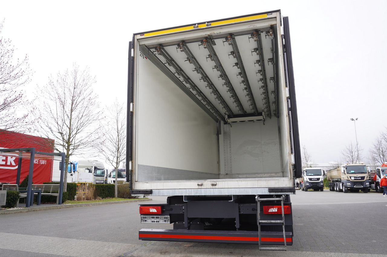 SCANIA R500 / Schmitz meat hook refrigerator / Carrier Supra 950U / 3rd steered axle - Kamion hladnjača: slika SCANIA R500 / Schmitz meat hook refrigerator / Carrier Supra 950U / 3rd steered axle - Kamion hladnjača SCANIA R500 / Schmitz meat hook refrigerator / Carrier Supra 950U / 3rd steered axle - Kamion hladnjača: slika SCANIA R500 / Schmitz meat hook refrigerator / Carrier Supra 950U / 3rd steered axle - Kamion hladnjača