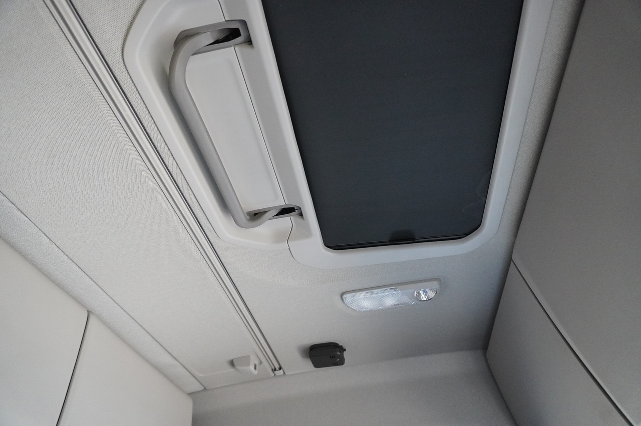 Kamion s ceradom SCANIA R650 V8 8x4 /4 / 2020 / Curtainsider 23 EPAL: slika Kamion s ceradom SCANIA R650 V8 8x4 /4 / 2020 / Curtainsider 23 EPAL Kamion s ceradom SCANIA R650 V8 8x4 /4 / 2020 / Curtainsider 23 EPAL: slika Kamion s ceradom SCANIA R650 V8 8x4 /4 / 2020 / Curtainsider 23 EPAL