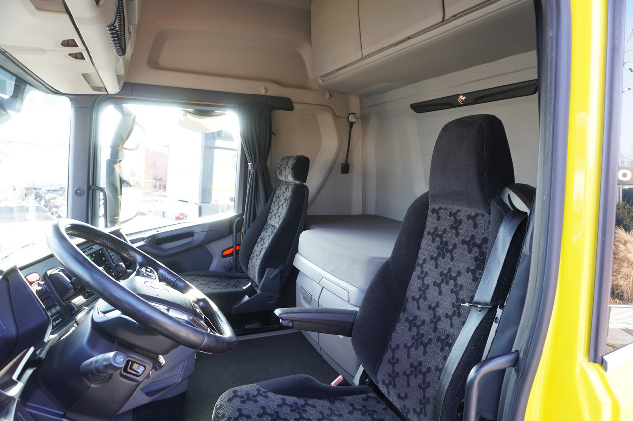 Kamion s ceradom SCANIA R650 V8 8x4 /4 / 2020 / Curtainsider 23 EPAL: slika Kamion s ceradom SCANIA R650 V8 8x4 /4 / 2020 / Curtainsider 23 EPAL Kamion s ceradom SCANIA R650 V8 8x4 /4 / 2020 / Curtainsider 23 EPAL: slika Kamion s ceradom SCANIA R650 V8 8x4 /4 / 2020 / Curtainsider 23 EPAL