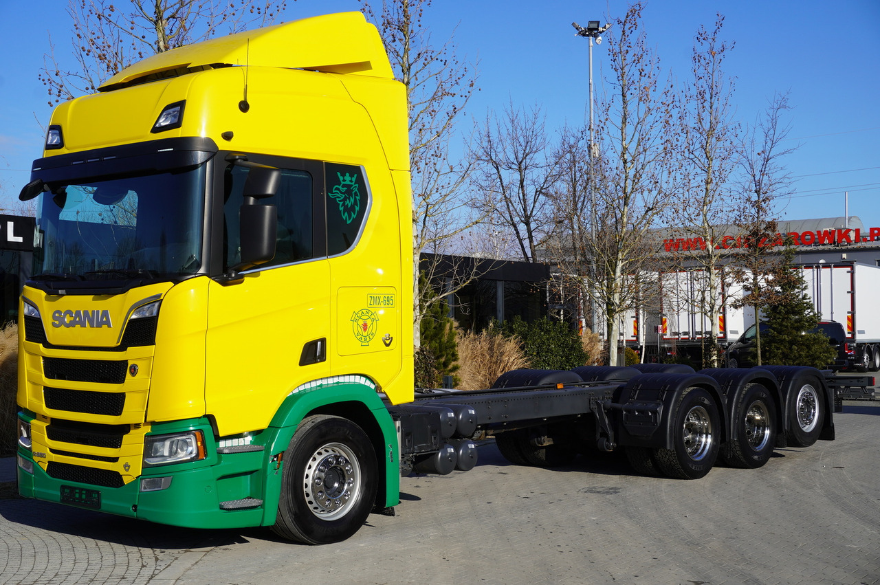 SCANIA R650 V8 8x4/4 E6 / 2020 / Frame 9.7 m - Kamion-šasija: slika SCANIA R650 V8 8x4/4 E6 / 2020 / Frame 9.7 m - Kamion-šasija SCANIA R650 V8 8x4/4 E6 / 2020 / Frame 9.7 m - Kamion-šasija: slika SCANIA R650 V8 8x4/4 E6 / 2020 / Frame 9.7 m - Kamion-šasija